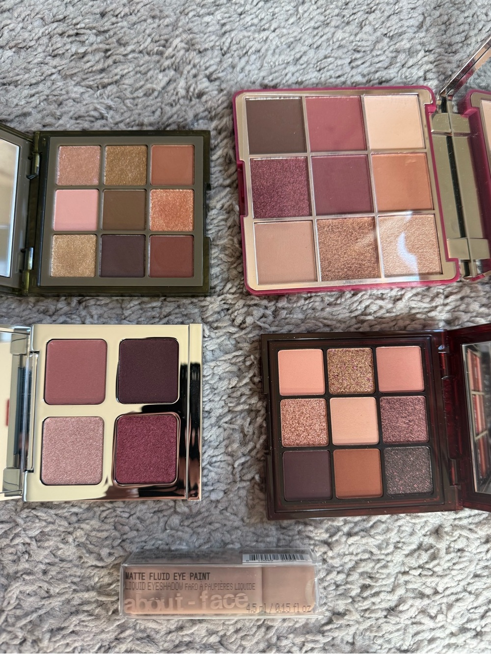 Eyeshadow Bundle - Picture 3 of 3